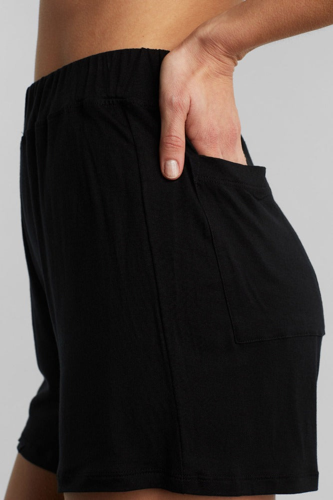 Dedicated lyby lounge yoga shorts with pockets in black 