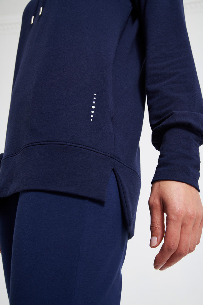 Navy blue Asquith Longline Heavenly Hoodie perfect for that extra layer when walking hiking or cycling
