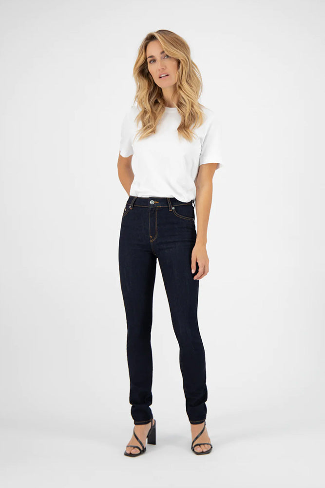 Regular Swan Jeans – Know The