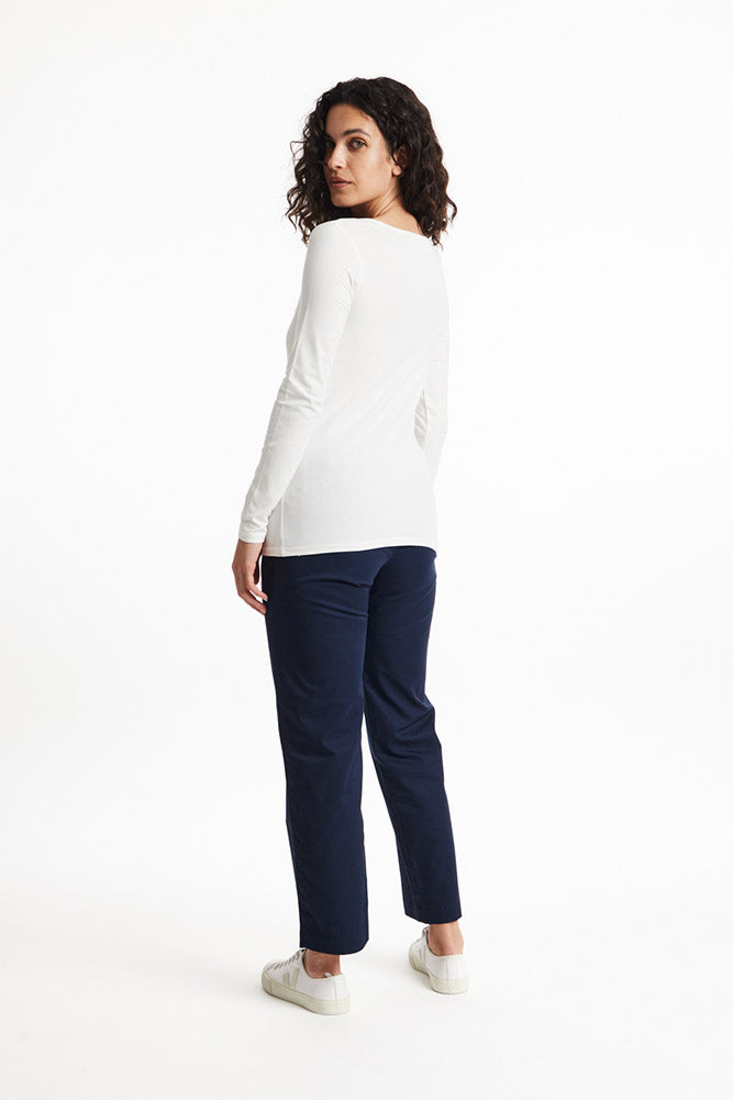 Womens long sleeve top made from cotton 